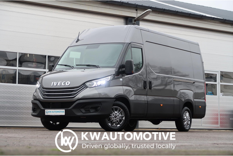 Iveco Daily 35S18HV 3.0 L2H2 BPM VRIJ/ AUT/ 2X SCHUIFDEUR/ CAMERA/ LED/ CRUISE/ CLIMA/ NAVI/ - Цельнометаллический фургон: фото 1 Iveco Daily 35S18HV 3.0 L2H2 BPM VRIJ/ AUT/ 2X SCHUIFDEUR/ CAMERA/ LED/ CRUISE/ CLIMA/ NAVI/ - Цельнометаллический фургон: фото 1