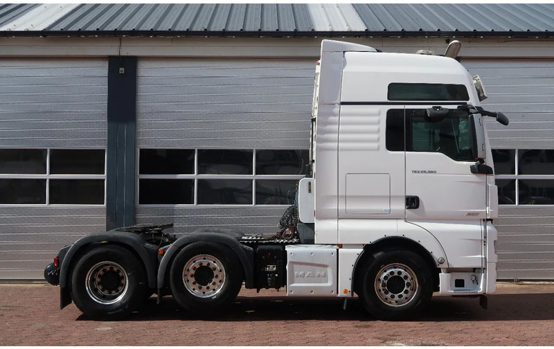 Тягач MAN TGX 26.580 6X2/4 RETARDER/ STEERED-PUSHER/ PTO/ ETC: фото 17 Тягач MAN TGX 26.580 6X2/4 RETARDER/ STEERED-PUSHER/ PTO/ ETC: фото 17