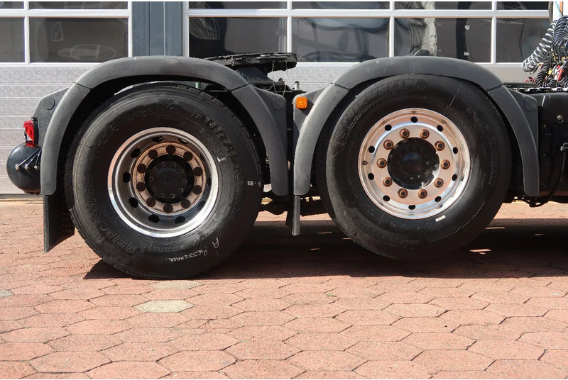 Тягач MAN TGX 26.580 6X2/4 RETARDER/ STEERED-PUSHER/ PTO/ ETC: фото 18 Тягач MAN TGX 26.580 6X2/4 RETARDER/ STEERED-PUSHER/ PTO/ ETC: фото 18