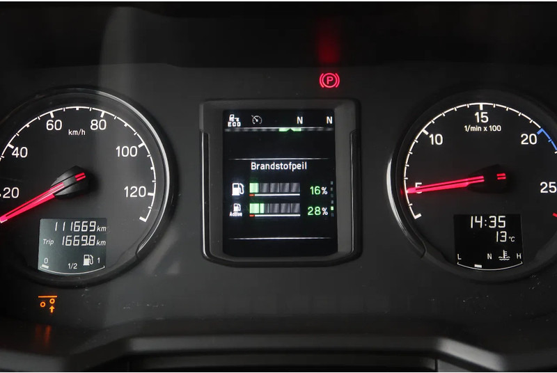 Тягач Scania P500 6x2/ FULL AIR/ HYDRAULIC/ LEATHER/ 2.950 WB/ DIFF LOCK/ SLIDE DISH: фото 18