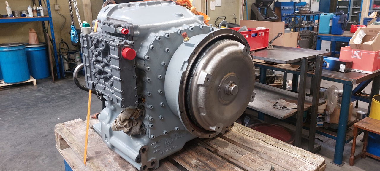 ZF WG 211 - Коробка передач для Строительного оборудования: фото 1 ZF WG 211 - Коробка передач для Строительного оборудования: фото 1