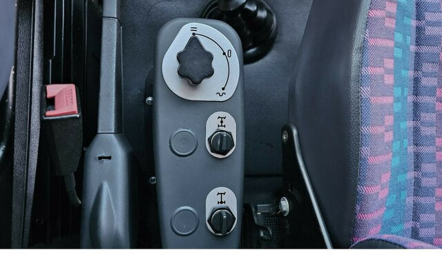 Кастенваген MERCEDES-BENZ 814 DA T2 Vario 4x4 Allrad...: фото 14 Кастенваген MERCEDES-BENZ 814 DA T2 Vario 4x4 Allrad...: фото 14