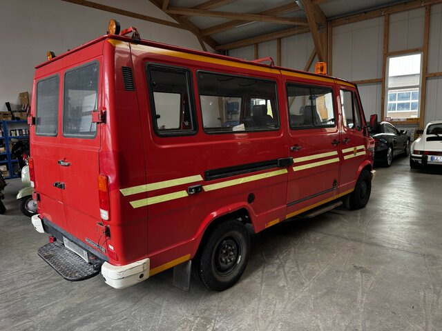 MERCEDES-BENZ T1 310 D Bremer Kombi Feuerwehr1. Hand - Легковой автомобиль: фото 3 MERCEDES-BENZ T1 310 D Bremer Kombi Feuerwehr1. Hand - Легковой автомобиль: фото 3