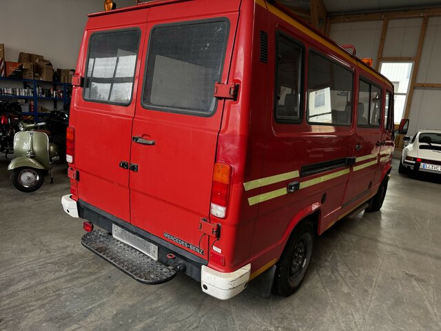 MERCEDES-BENZ T1 310 D Bremer Kombi Feuerwehr1. Hand - Легковой автомобиль: фото 4 MERCEDES-BENZ T1 310 D Bremer Kombi Feuerwehr1. Hand - Легковой автомобиль: фото 4
