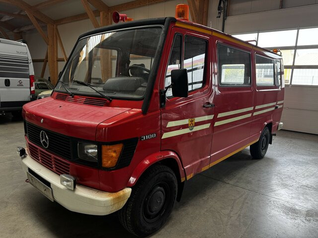 MERCEDES-BENZ T1 310 D Bremer Kombi Feuerwehr1. Hand - Легковой автомобиль: фото 1 MERCEDES-BENZ T1 310 D Bremer Kombi Feuerwehr1. Hand - Легковой автомобиль: фото 1