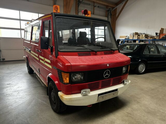 MERCEDES-BENZ T1 310 D Bremer Kombi Feuerwehr1. Hand... - Микроавтобус, Пассажирский фургон: фото 3 MERCEDES-BENZ T1 310 D Bremer Kombi Feuerwehr1. Hand... - Микроавтобус, Пассажирский фургон: фото 3