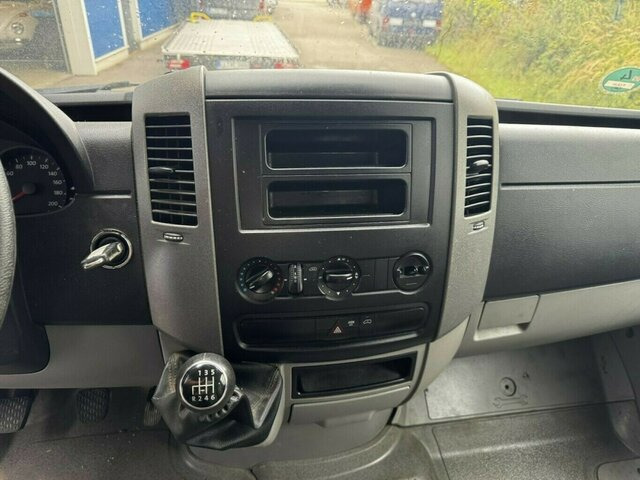 VW Crafter 35 Doka L3 Maxi 2.0 TDI Motorschaden... - Малотоннажный бортовой грузовик, Грузопассажирский фургон: фото 4 VW Crafter 35 Doka L3 Maxi 2.0 TDI Motorschaden... - Малотоннажный бортовой грузовик, Грузопассажирский фургон: фото 4