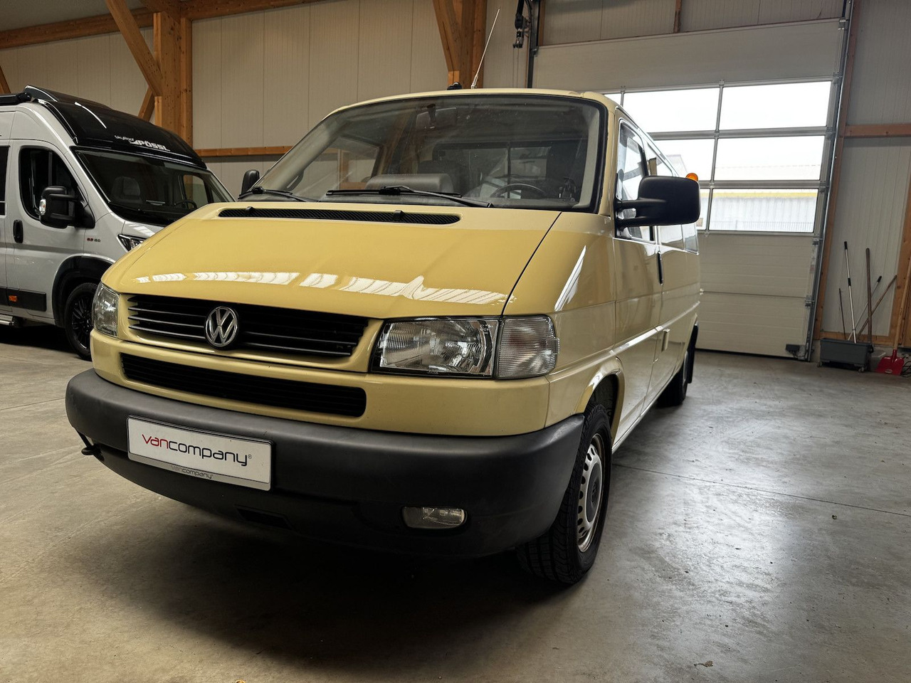Volkswagen T4 2.5 TDI Syncro 4x4 lang 1. Hand! - Пассажирский фургон: фото 1 Volkswagen T4 2.5 TDI Syncro 4x4 lang 1. Hand! - Пассажирский фургон: фото 1