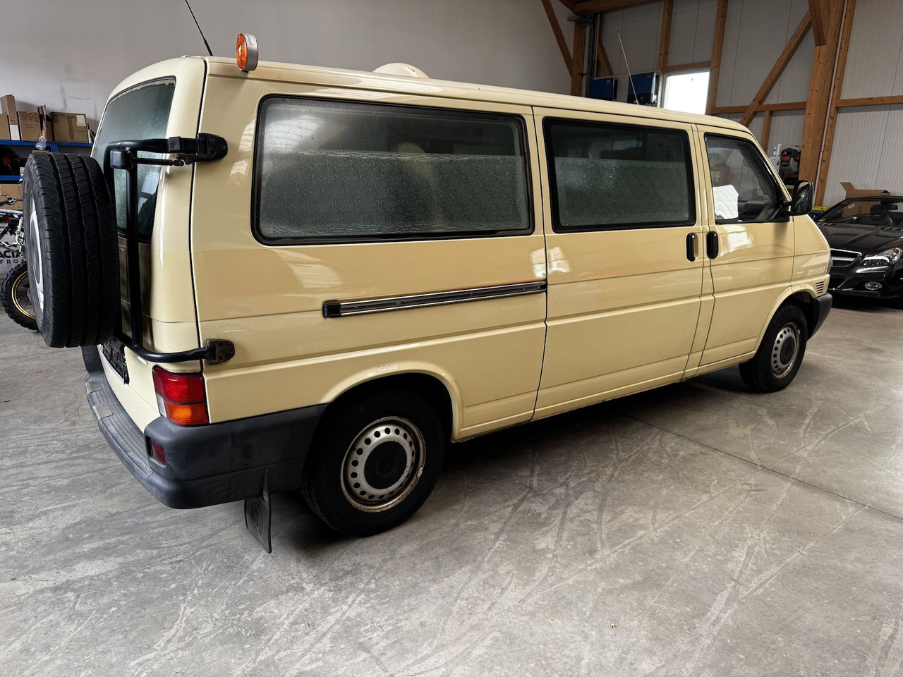 Volkswagen T4 2.5 TDI Syncro 4x4 lang 1. Hand! - Пассажирский фургон: фото 5 Volkswagen T4 2.5 TDI Syncro 4x4 lang 1. Hand! - Пассажирский фургон: фото 5