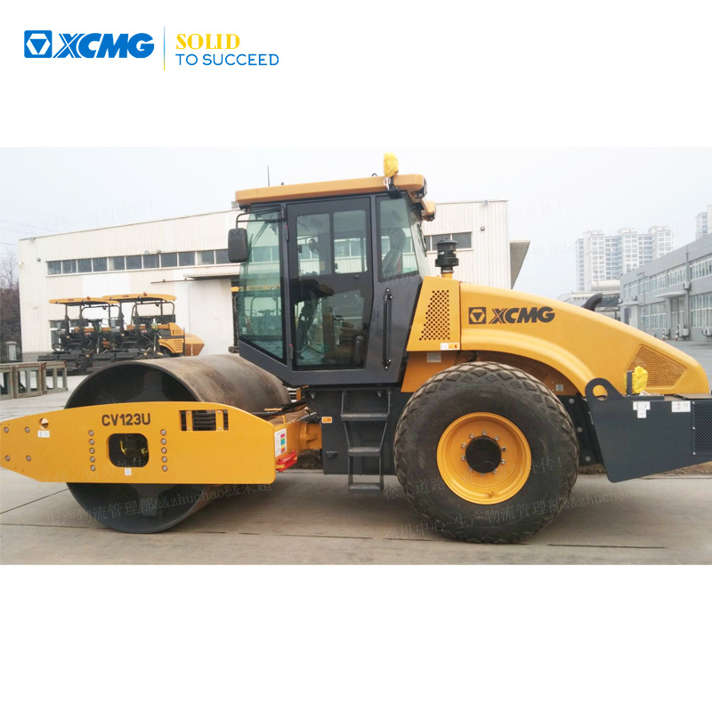 XCMG CV123 used 12ton single drum vibratory compactor price - Дорожный каток: фото 1 XCMG CV123 used 12ton single drum vibratory compactor price - Дорожный каток: фото 1