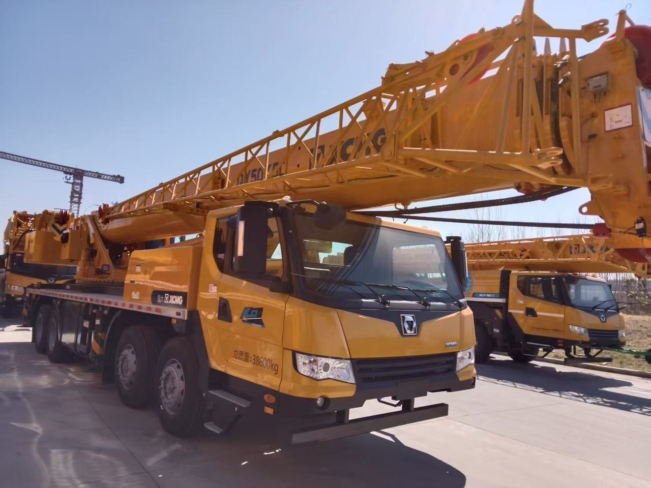 XCMG Official Second Hand 50 Ton Mobile Crane QY50K5D _5 Hydraulic Truck Mounted Crane Price For Sale - Мобильный кран: фото 2 XCMG Official Second Hand 50 Ton Mobile Crane QY50K5D _5 Hydraulic Truck Mounted Crane Price For Sale - Мобильный кран: фото 2