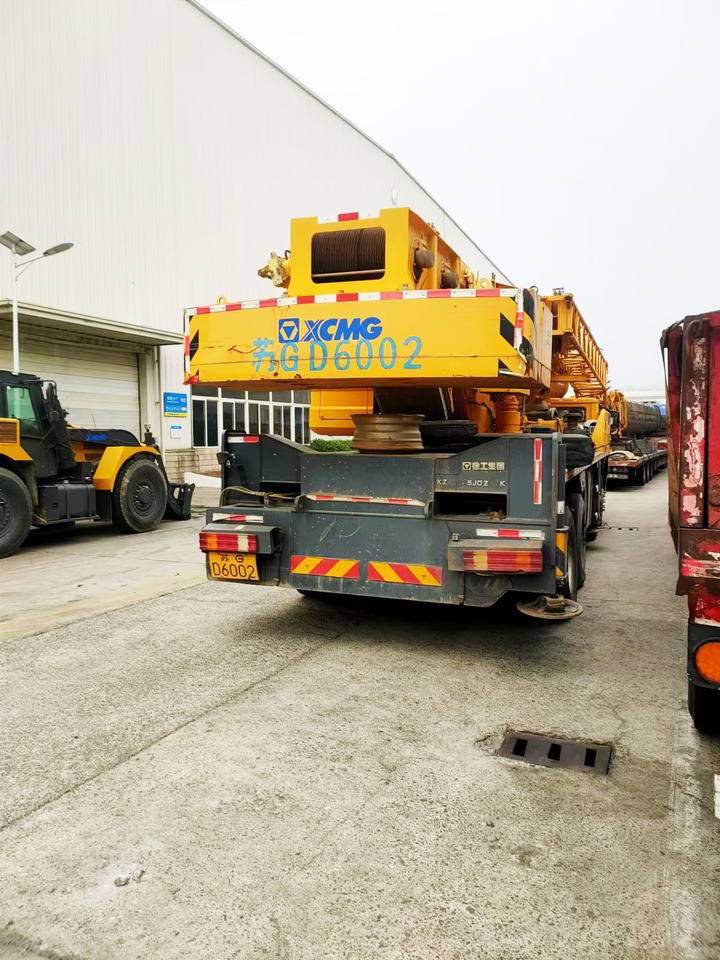 XCMG Official Second Hand Mobile Crane QY40KC 40 Ton Hydraulic Crane Price - Мобильный кран: фото 4 XCMG Official Second Hand Mobile Crane QY40KC 40 Ton Hydraulic Crane Price - Мобильный кран: фото 4