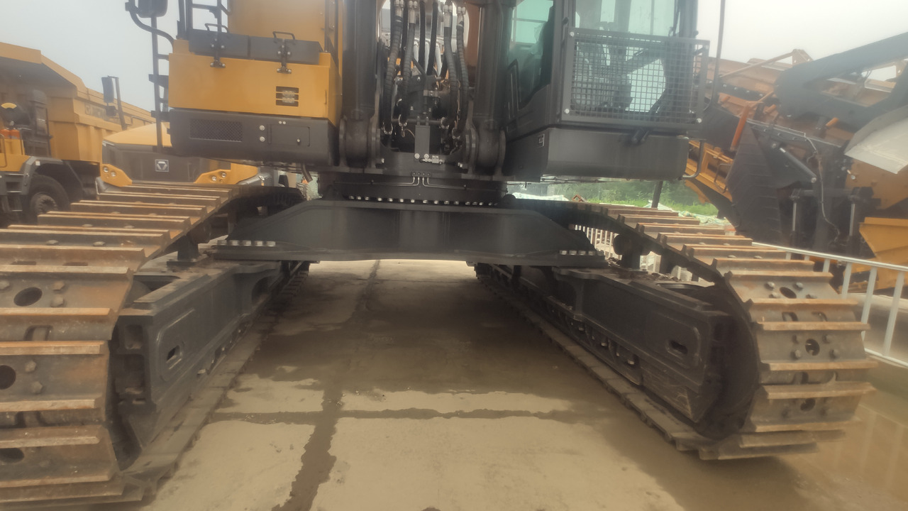 XCMG Official Used Heavy Duty Crawler Excavators XE1050 100Ton Mine Excavator For Sale - Гусеничный экскаватор: фото 5 XCMG Official Used Heavy Duty Crawler Excavators XE1050 100Ton Mine Excavator For Sale - Гусеничный экскаватор: фото 5
