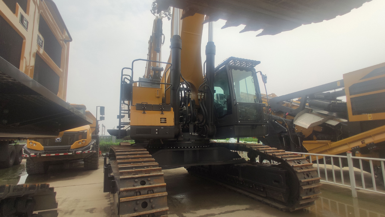 XCMG Official Used Heavy Duty Crawler Excavators XE1050 100Ton Mine Excavator For Sale - Гусеничный экскаватор: фото 3 XCMG Official Used Heavy Duty Crawler Excavators XE1050 100Ton Mine Excavator For Sale - Гусеничный экскаватор: фото 3