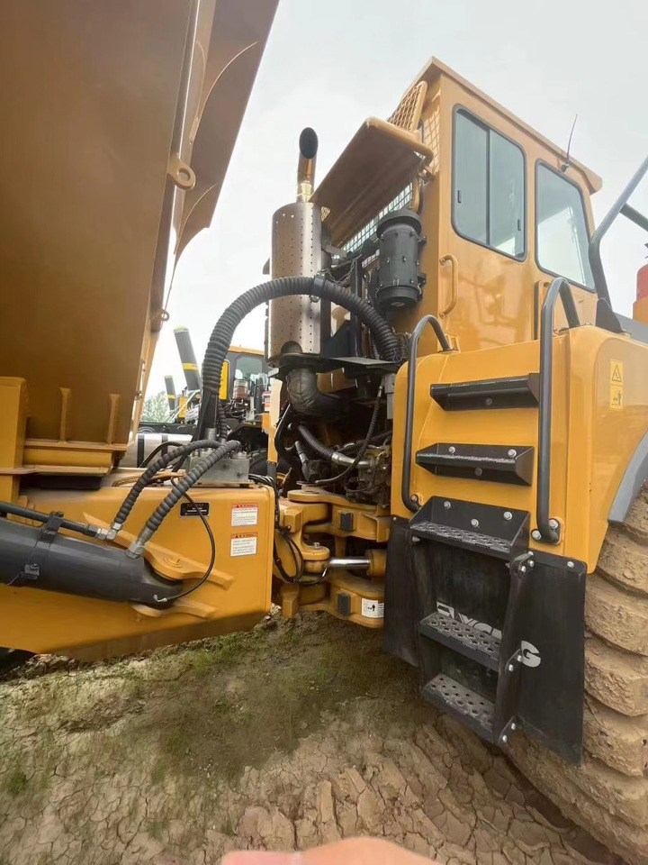 XCMG Official Xda40 China 2018 Year 40 Ton Used Dump Tipper Truck in Good Condition - Сочленённый самосвал: фото 4 XCMG Official Xda40 China 2018 Year 40 Ton Used Dump Tipper Truck in Good Condition - Сочленённый самосвал: фото 4