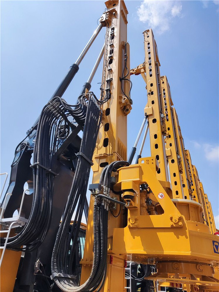 XCMG Official Xr280e Hydraulic Rotary Table Drill Rig Used Drilling Rig Machine for Sale - Буровая машина: фото 3 XCMG Official Xr280e Hydraulic Rotary Table Drill Rig Used Drilling Rig Machine for Sale - Буровая машина: фото 3