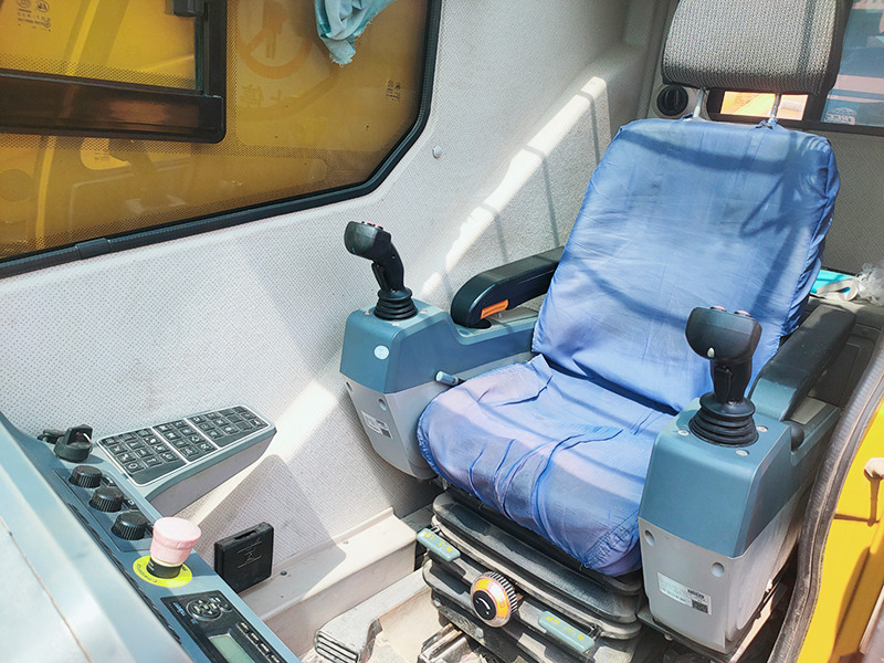 XCMG QY95K7C 95ton mobile truck crane 2021 price - Мобильный кран: фото 3 XCMG QY95K7C 95ton mobile truck crane 2021 price - Мобильный кран: фото 3