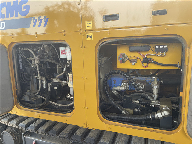 XCMG Second Hand HDD Drill Rigs Xz320d Used Horizontal Directional Drilling Machine for Sale - Техника для горизонтального бурения: фото 4 XCMG Second Hand HDD Drill Rigs Xz320d Used Horizontal Directional Drilling Machine for Sale - Техника для горизонтального бурения: фото 4