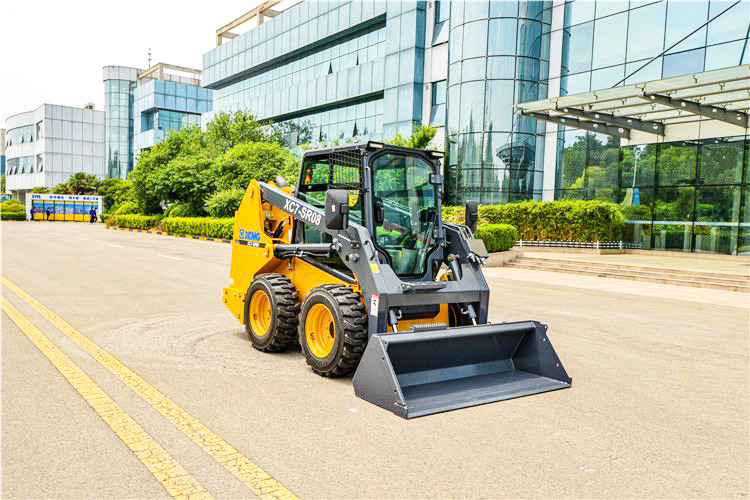 XCMG XC7-SR08 China brand XCMG mini wheel loader skid steer price - Мини-погрузчик с бортовым поворотом: фото 4 XCMG XC7-SR08 China brand XCMG mini wheel loader skid steer price - Мини-погрузчик с бортовым поворотом: фото 4