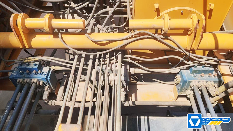 XCMG XGC650 650ton used hydraulic crawler crane for sale - Гусеничный кран: фото 2 XCMG XGC650 650ton used hydraulic crawler crane for sale - Гусеничный кран: фото 2