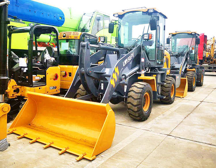 XCMG mini 1.5 ton hydraulic wheel loader price - Колёсный погрузчик: фото 4 XCMG mini 1.5 ton hydraulic wheel loader price - Колёсный погрузчик: фото 4