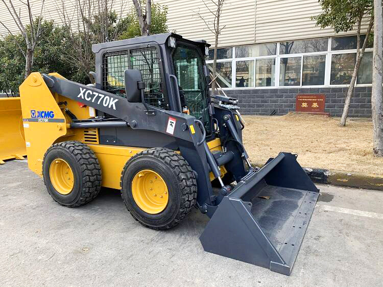 XCMG official XC770K chinese small skid steer loader for sale - Мини-погрузчик с бортовым поворотом: фото 3 XCMG official XC770K chinese small skid steer loader for sale - Мини-погрузчик с бортовым поворотом: фото 3