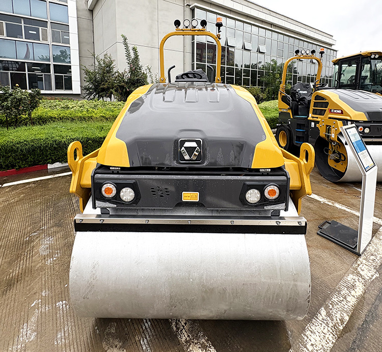 XCMG official XD140 4 ton mini light road roller price - Каток тротуарный: фото 2 XCMG official XD140 4 ton mini light road roller price - Каток тротуарный: фото 2