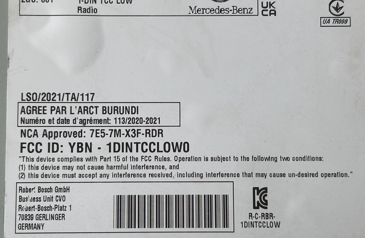 BOSCH CAR RADIO 7620002245 MERCEDES ACTROS A0014461862 NEW ORIGINAL - Кабина и интерьер: фото 4 BOSCH CAR RADIO 7620002245 MERCEDES ACTROS A0014461862 NEW ORIGINAL - Кабина и интерьер: фото 4