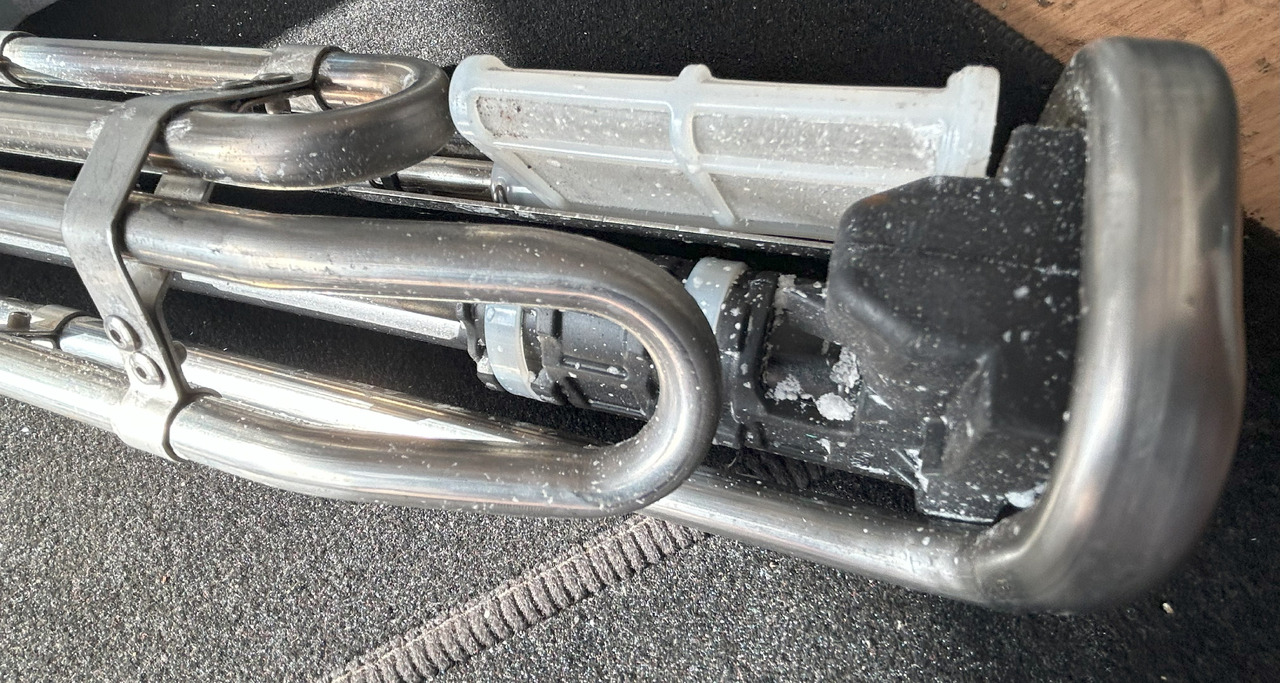 Сенсор DAF XF 106 TEMPERATURE AND ADBLUE LEVEL SENSOR: фото 6