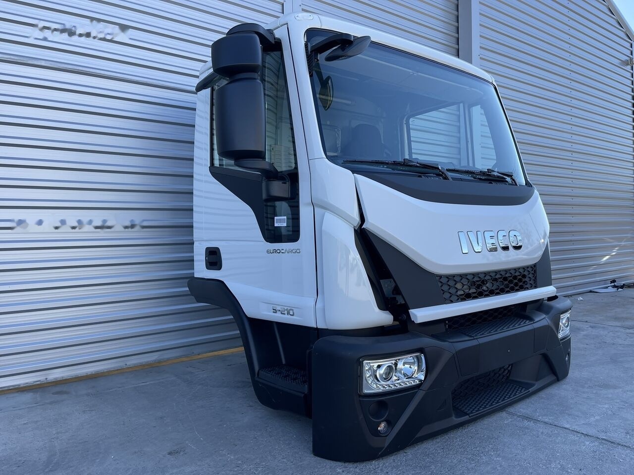 IVECO Eurocargo 75,120,150 for IVECO Eurocargo DAY cabine Fahrerhaus Cab - Кабина для Легковых автомобилей: фото 2 IVECO Eurocargo 75,120,150 for IVECO Eurocargo DAY cabine Fahrerhaus Cab - Кабина для Легковых автомобилей: фото 2