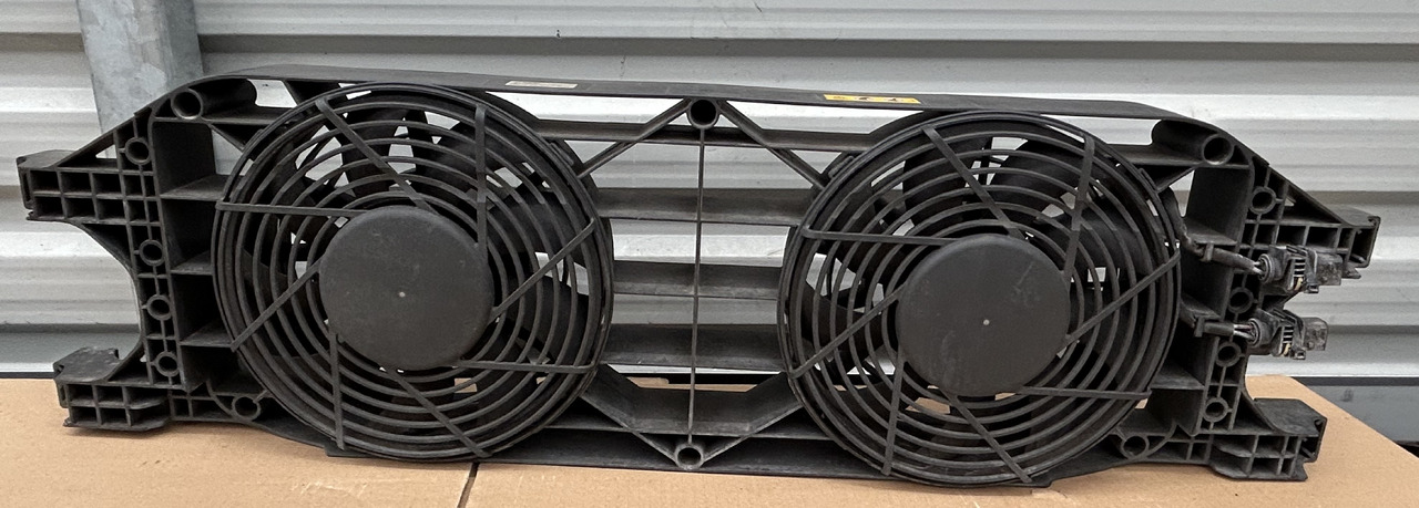 MERCEDES ACTROS MP4 Axial radiator fan - Вентилятор для Грузовиков: фото 1 MERCEDES ACTROS MP4 Axial radiator fan - Вентилятор для Грузовиков: фото 1