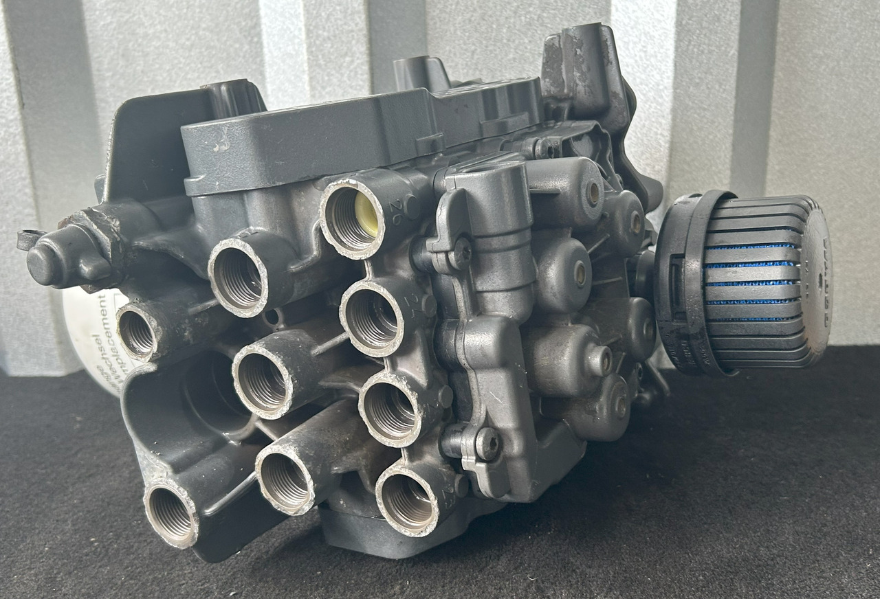 MERCEDES-BENZ ACTROS MP4 EAPU AIR DRYER EL 2204 - Детали тормозной системы для Грузовиков: фото 5 MERCEDES-BENZ ACTROS MP4 EAPU AIR DRYER EL 2204 - Детали тормозной системы для Грузовиков: фото 5