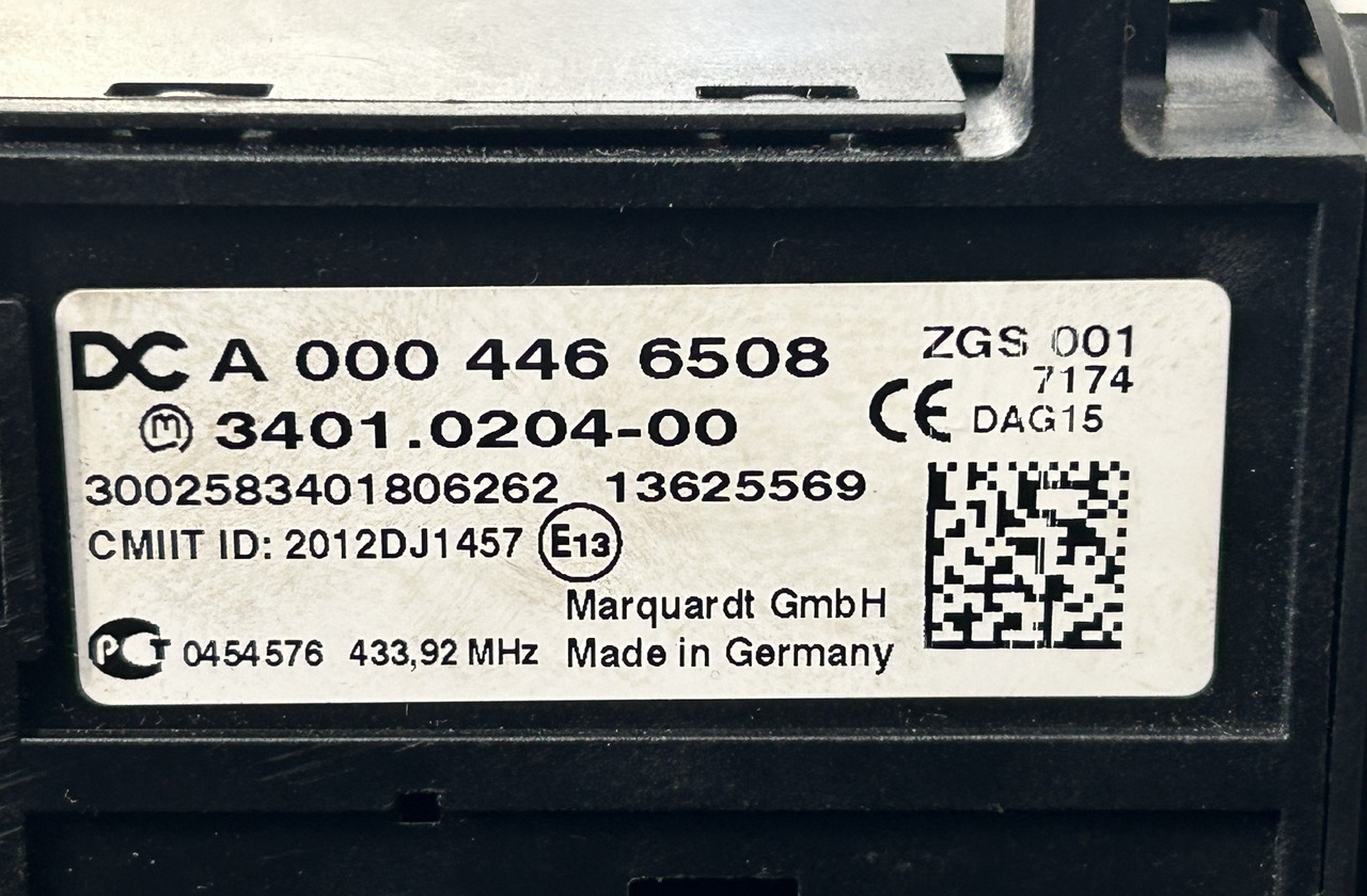 MERCEDES-BENZ ACTROS MP4 START/STOP IGNITION SWITCH - Приборная панель для Грузовиков: фото 5 MERCEDES-BENZ ACTROS MP4 START/STOP IGNITION SWITCH - Приборная панель для Грузовиков: фото 5