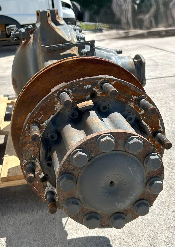 MERCEDES-BENZ REAR AXLE + HUBS ACTROS MP4 R440-13 2,533 - Задняя ось для Грузовиков: фото 3 MERCEDES-BENZ REAR AXLE + HUBS ACTROS MP4 R440-13 2,533 - Задняя ось для Грузовиков: фото 3