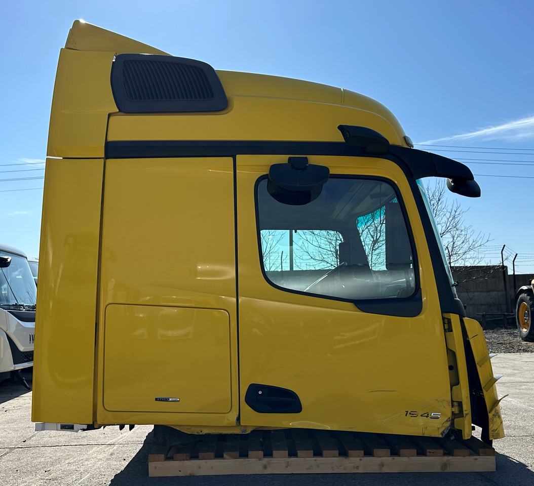 Mercedes-Benz ACTROS MP5 STREAM SPACE - Кабина для Грузовиков: фото 5 Mercedes-Benz ACTROS MP5 STREAM SPACE - Кабина для Грузовиков: фото 5