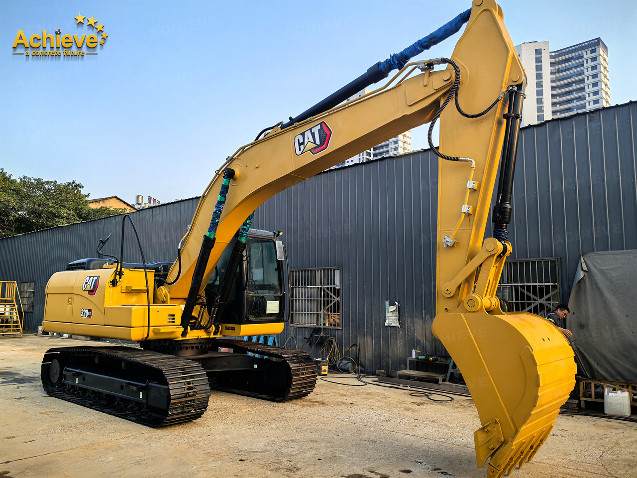 CATERPILLAR Caterpillar's new classic CAT® 320 GX hydraulic excavator 3571h 2021 0.93 m³ 110/2000 kw/rpm Cat® C4.4 390 L 【ACHIEVE】 TOP CONDITION!!! - Гусеничный экскаватор: фото 1 CATERPILLAR Caterpillar's new classic CAT® 320 GX hydraulic excavator 3571h 2021 0.93 m³ 110/2000 kw/rpm Cat® C4.4 390 L 【ACHIEVE】 TOP CONDITION!!! - Гусеничный экскаватор: фото 1