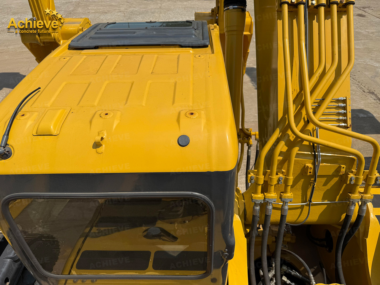 Гусеничный экскаватор KOMATSU Remanufactured Komatsu PC360-7 excavator 1.6 m³  180/1900 kw/rpm  33000 kg  7380 mm  227 kN  Komatsu SAA6D114E  605 L【ACHIEVE】 TOP CONDITION!!!: фото 35