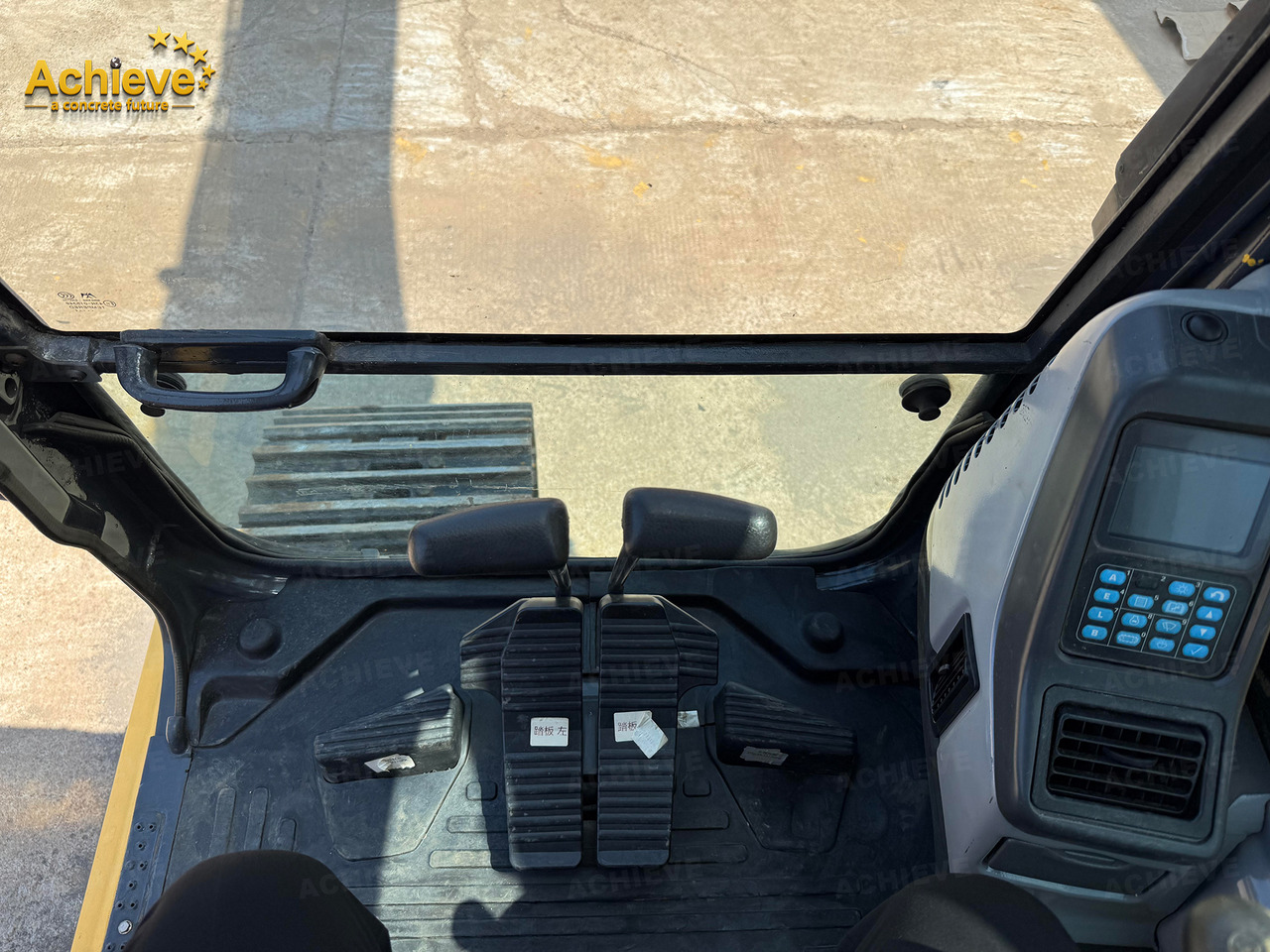 Гусеничный экскаватор KOMATSU Remanufactured Komatsu PC360-7 excavator 1.6 m³  180/1900 kw/rpm  33000 kg  7380 mm  227 kN  Komatsu SAA6D114E  605 L【ACHIEVE】 TOP CONDITION!!!: фото 49