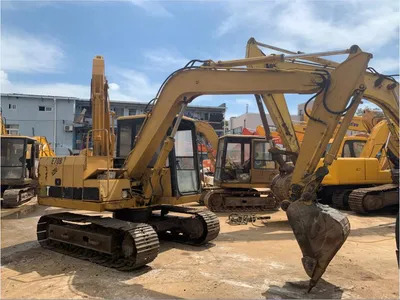 Good Price 0.3 Excavator Cat E70b, Ms070 with Original Color - Гусеничный экскаватор: фото 1 Good Price 0.3 Excavator Cat E70b, Ms070 with Original Color - Гусеничный экскаватор: фото 1