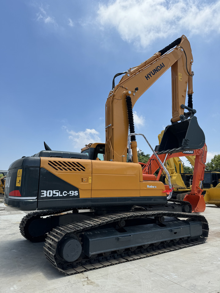 HYUNDAI 305LC-9S Excavator Excellent Condition 30 ton Mining Machine - Гусеничный экскаватор: фото 1 HYUNDAI 305LC-9S Excavator Excellent Condition 30 ton Mining Machine - Гусеничный экскаватор: фото 1