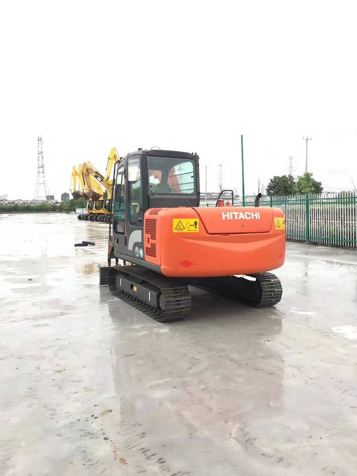 Hitachi 6 ton Hydraulic Excavator ZX60 Good Price - Гусеничный экскаватор: фото 4 Hitachi 6 ton Hydraulic Excavator ZX60 Good Price - Гусеничный экскаватор: фото 4