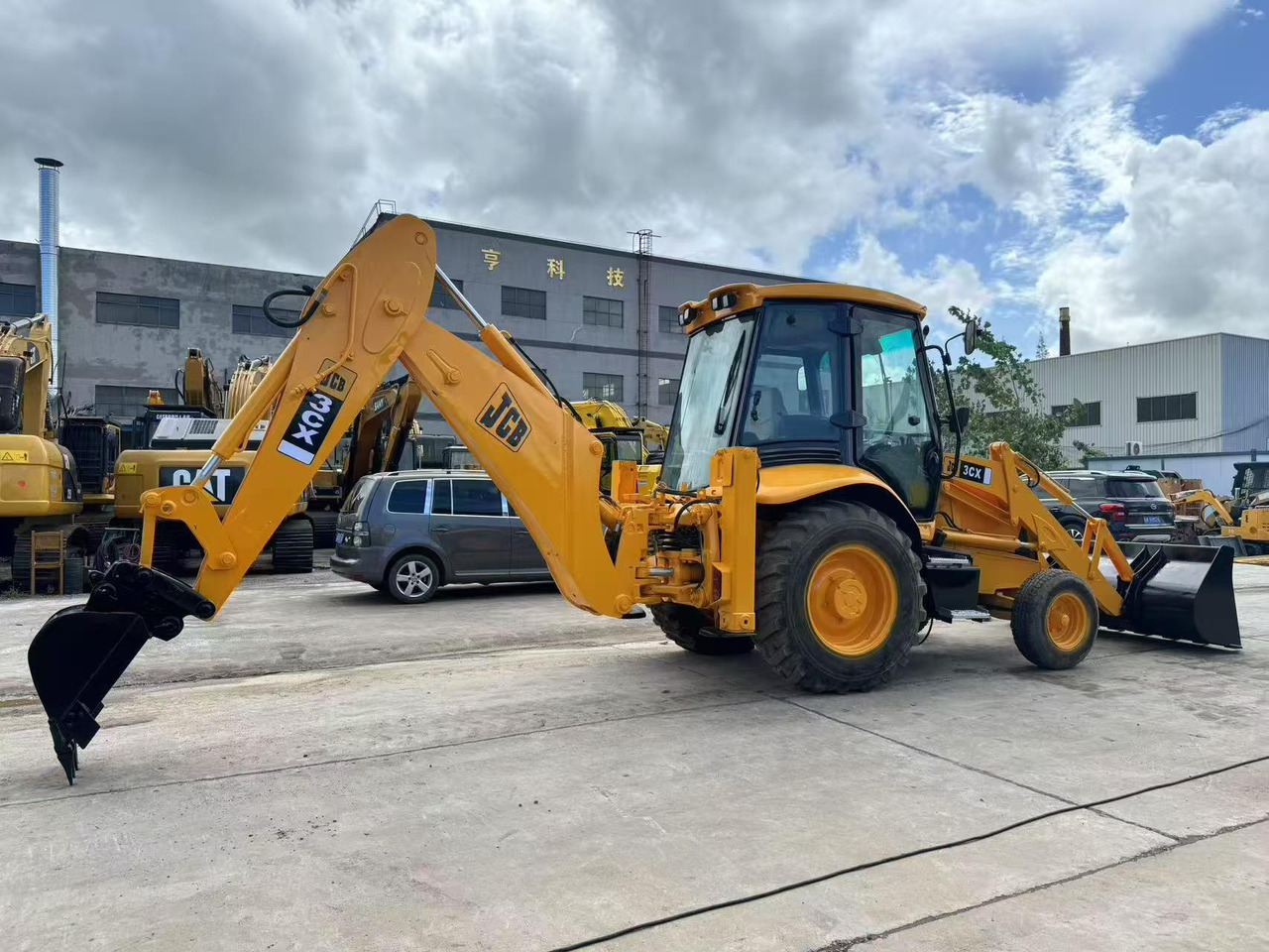 JCB 4x4 Backhoe Loader 3CX Used Condition - Экскаватор-погрузчик: фото 3 JCB 4x4 Backhoe Loader 3CX Used Condition - Экскаватор-погрузчик: фото 3