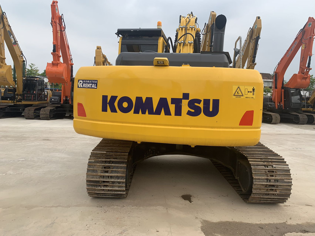 Komatsu PC240, PC220 Secondhand Excavator Good Price - Гусеничный экскаватор: фото 5 Komatsu PC240, PC220 Secondhand Excavator Good Price - Гусеничный экскаватор: фото 5