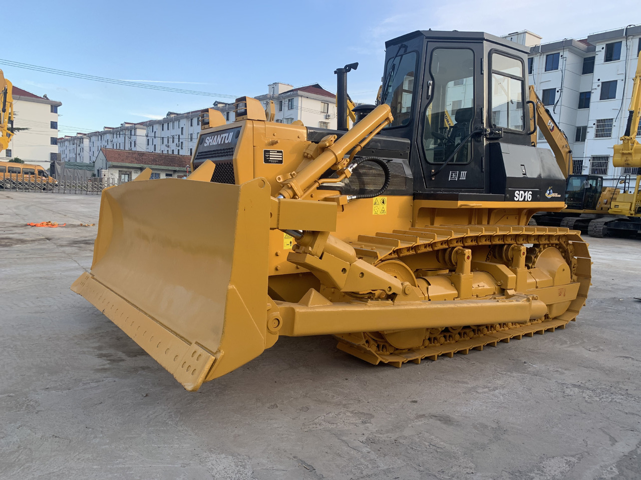 SHANTUI SD16 Used Bulldozer with Good Price - Бульдозер: фото 5 SHANTUI SD16 Used Bulldozer with Good Price - Бульдозер: фото 5