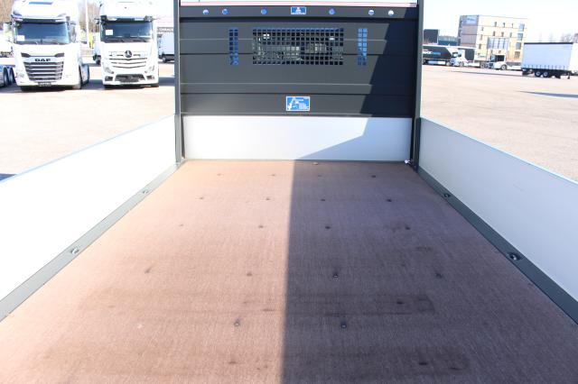 Малотоннажный бортовой грузовик FUSO Canter 4C15E M - BATT.: фото 7