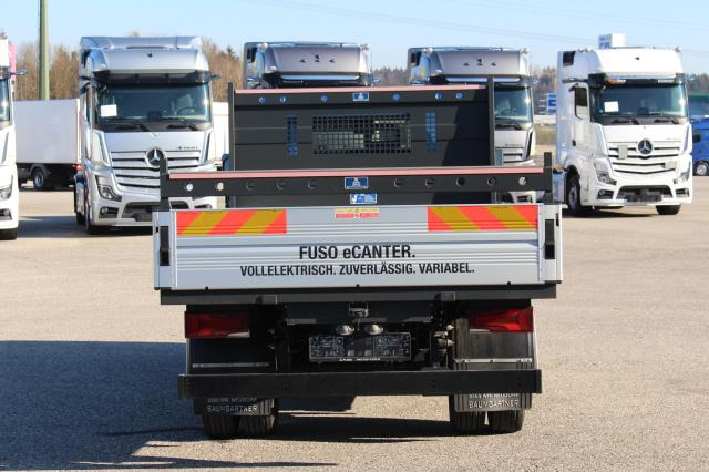 Малотоннажный бортовой грузовик FUSO Canter 4C15E M - BATT.: фото 6