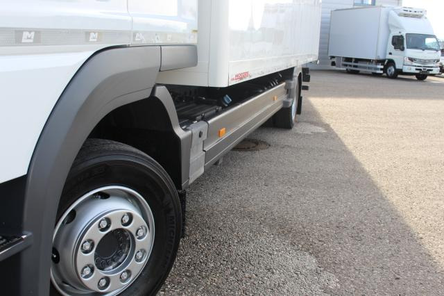 Mercedes-Benz Atego 1224 L - Грузовик с закрытым кузовом: фото 3 Mercedes-Benz Atego 1224 L - Грузовик с закрытым кузовом: фото 3