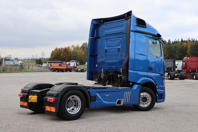 Mercedes-Benz Actros 1845 LS - Тягач: фото 3 Mercedes-Benz Actros 1845 LS - Тягач: фото 3