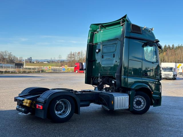 Mercedes-Benz Actros 1845 LS nRL - Тягач: фото 3 Mercedes-Benz Actros 1845 LS nRL - Тягач: фото 3