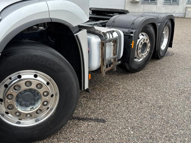 Mercedes-Benz Actros 2553 - Тягач: фото 4 Mercedes-Benz Actros 2553 - Тягач: фото 4